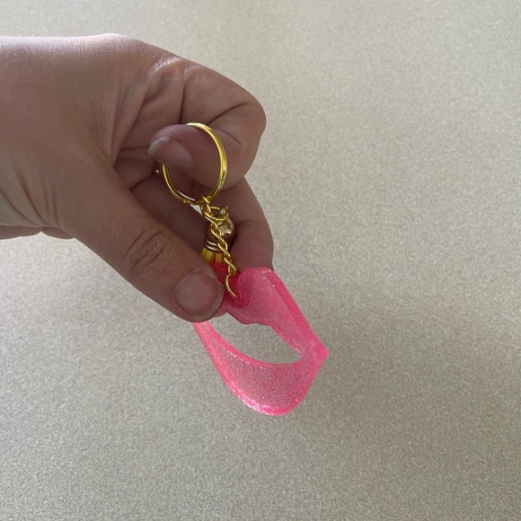 **SPECIAL DEAL** Handmade Lips Keychain - Please read description - Picture 3 of 3